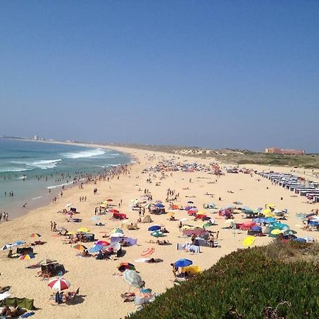 Estrela Do Mar - 100M Da Praia Peniche Exterior foto
